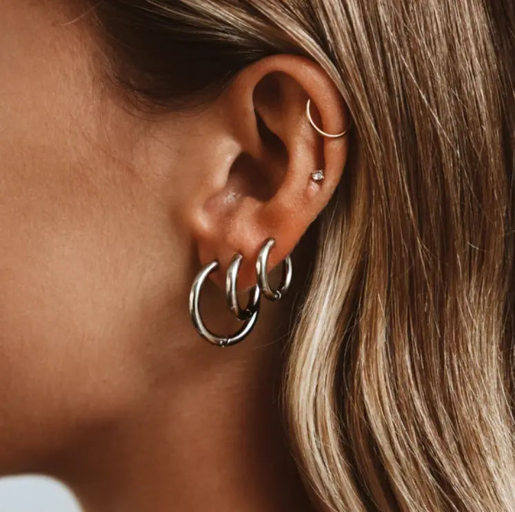 Noctis Lucia Hoops